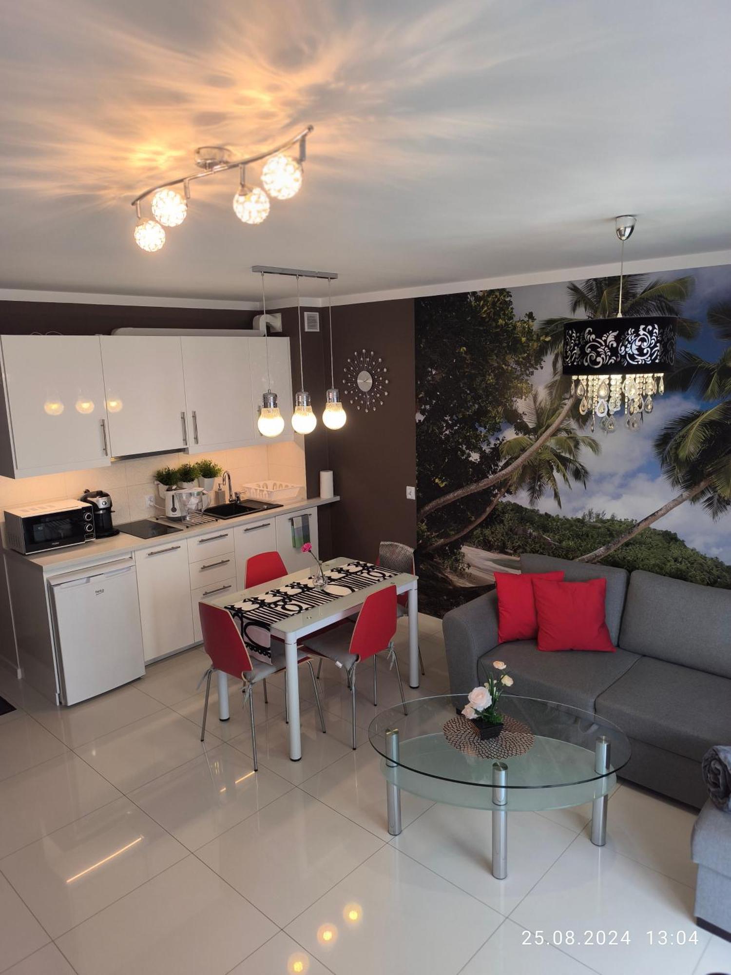 Apartament Ibiza Przy Plazy Rewal Buitenkant foto