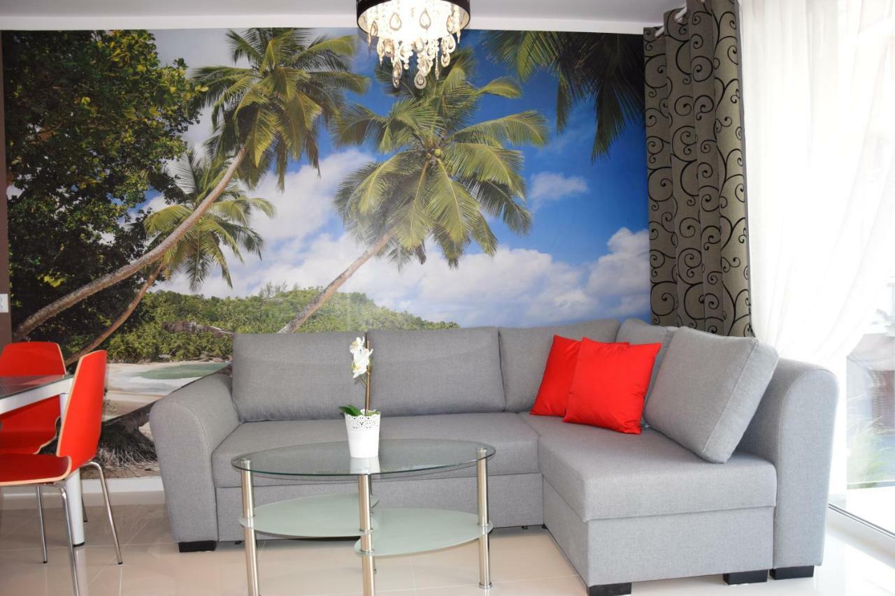 Apartament Ibiza Przy Plazy Rewal Buitenkant foto