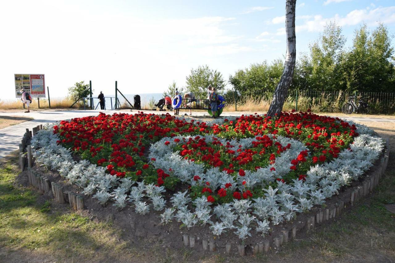 Apartament Ibiza Przy Plazy Rewal Buitenkant foto