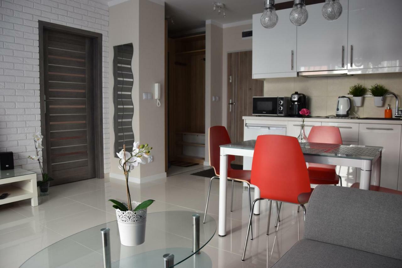 Apartament Ibiza Przy Plazy Rewal Buitenkant foto